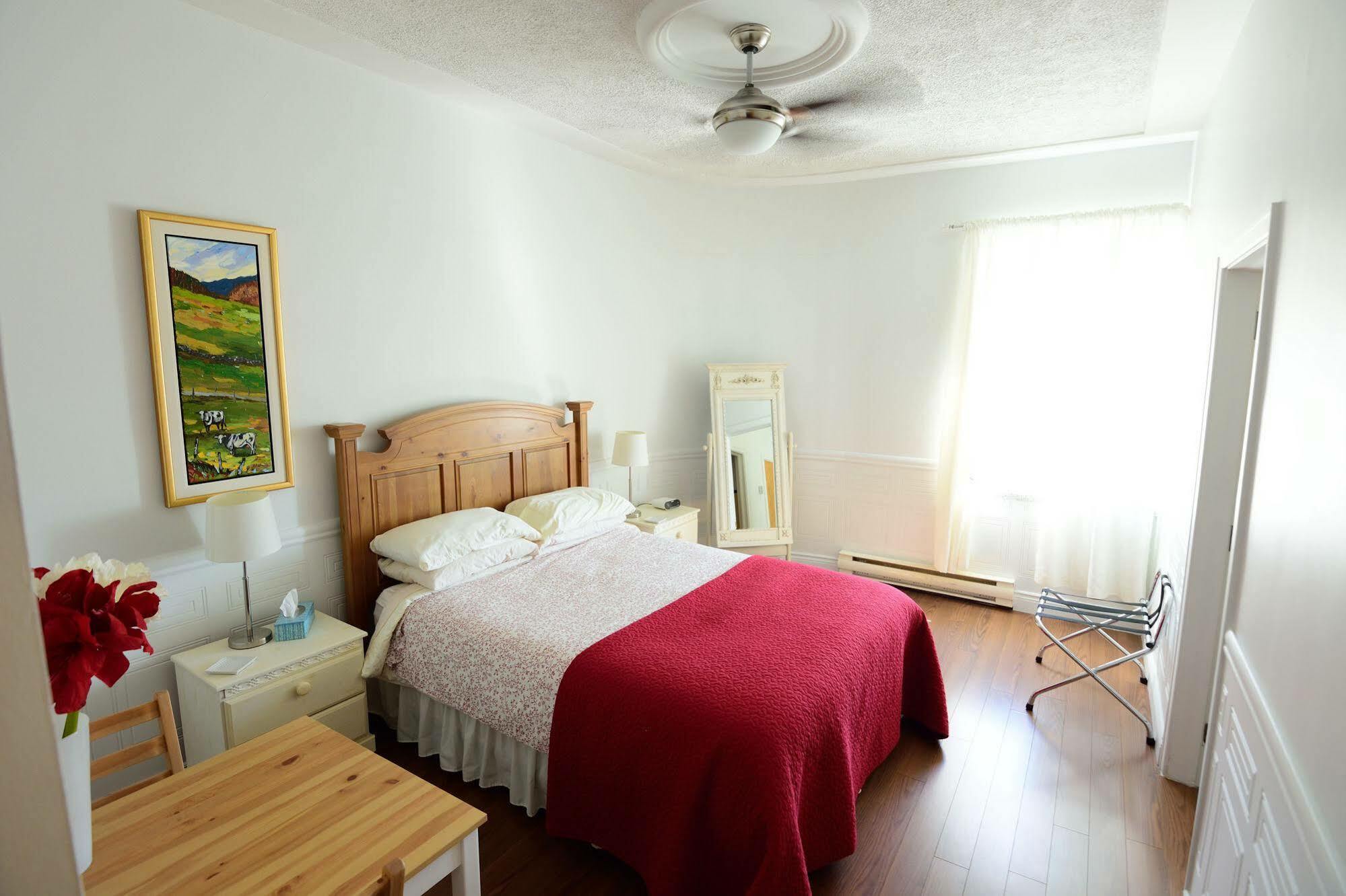 Chicoutimi Auberge Le St-Georges المظهر الخارجي الصورة