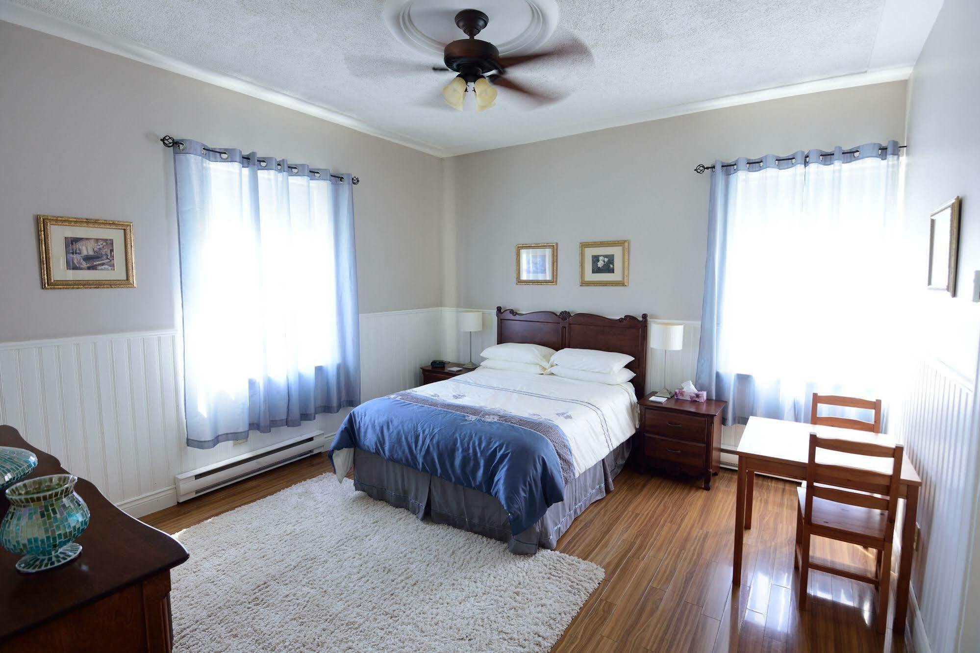 Chicoutimi Auberge Le St-Georges المظهر الخارجي الصورة